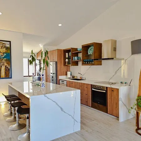 Unit 216-Casa Ricardo-Ocean View Renovated Villa